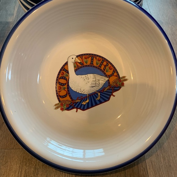 Vintage 6 piece Blue and White Goose Design Dinnerware Set - Picture 12 of 12